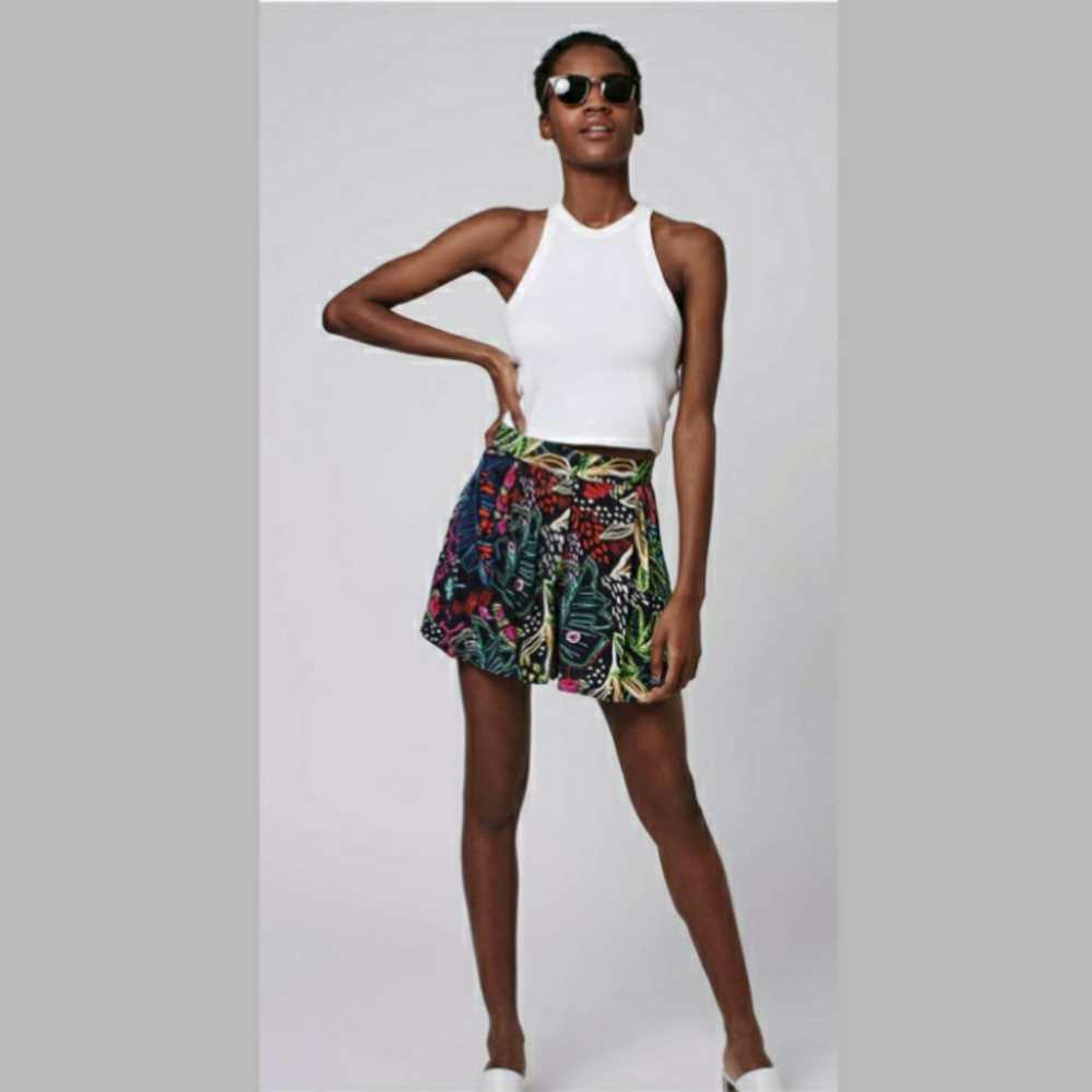 Top shop shorts